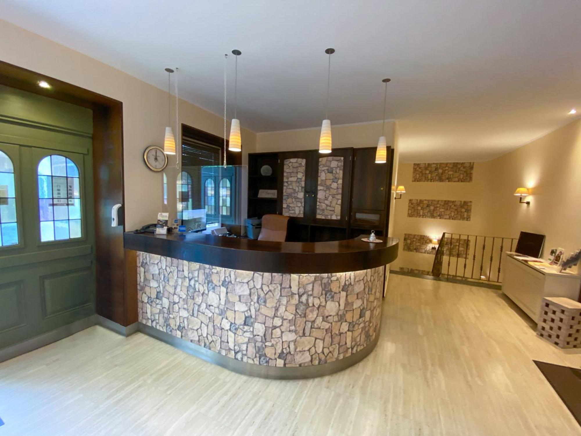 Hotel Angerland Garni Ratingen Buitenkant foto